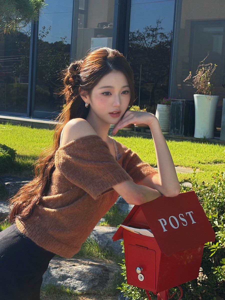 ivepics_'s tweet photo. wonyoung instagram update https://t.co/AA4OLbIKrb