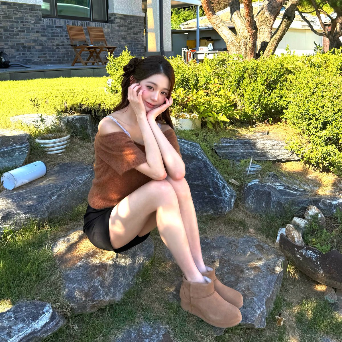 ivepics_'s tweet photo. wonyoung instagram update https://t.co/TwoQAdBrzN