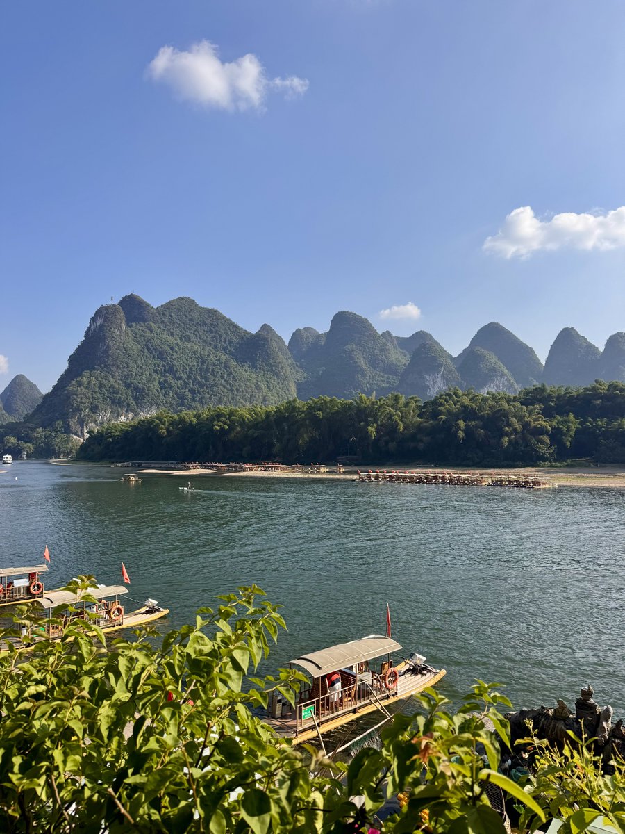 DephaseuR's tweet photo. Merci pour tout ce que tu as fait pour moi l’empire 🇨🇳 https://t.co/jqSbPym5L2