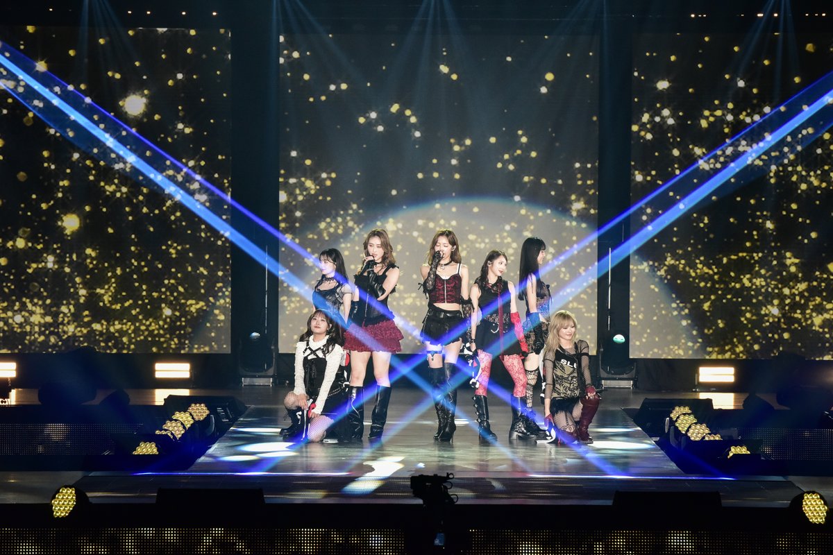 Hwaiting_News's tweet photo. 【フォトレポ】Girls²がパフォーマンスを披露！　Rakuten GirlsAward 2026 A/W

🔗https://t.co/e23qxZ3F73

#Girls2 #GirlsGirls #ガールズガールズ #Hwaiting #ファイティン https://t.co/gFWa6uQzAQ