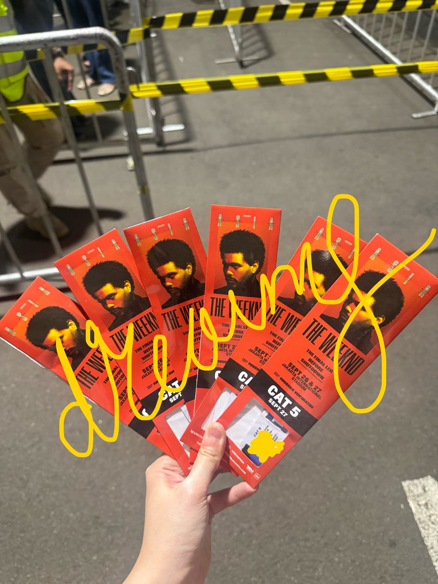 dewildreams's tweet photo. #WTS The Weeknd After Hours till Dawn Tour in Jakarta Ready 1 Ticket 

📆 Day-2 (27 Sept 2026)
🎫 CAT 5, door 339, row 59-307
💵 1.7jt / tix
📌 Dp 50% / FullPay / COD available

dm me if interested!
#wts #wantosell #zonauang #bealanja #TheWeekndJakarta https://t.co/pFy1NtMA47