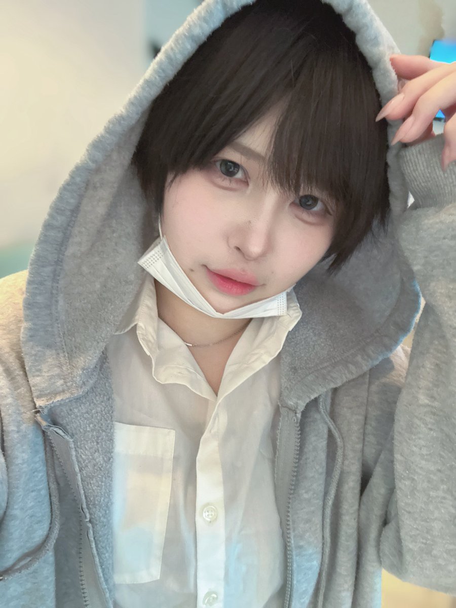 pomu_chan1's tweet photo. 俺のためにがんばれるよね

 #自撮り界隈  #男装  #コンカフェ  #すすきの  #いいね返し  #札幌 https://t.co/XKXOmeSNQg
