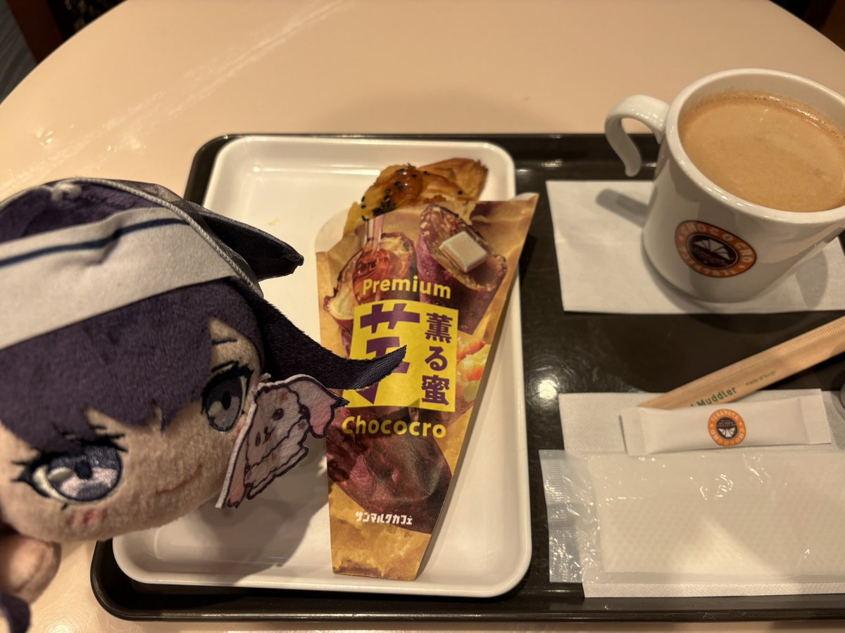 JyunroS's tweet photo. サンマルクにてちょっとした休息
ぽいものクロワッサンうまぁ〜🥐🍠
#みるみやこ https://t.co/8fWoLLljnb