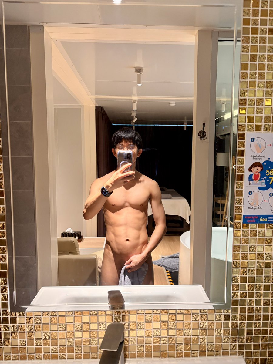 ttttpoom tweet picture