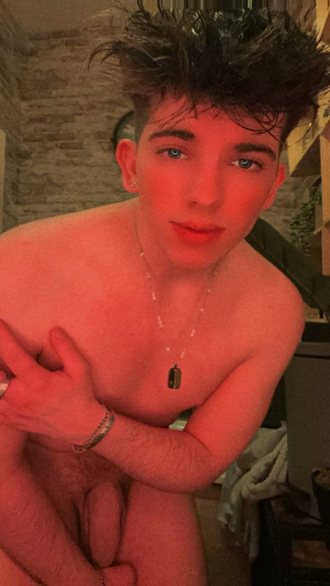 UcasOfl's tweet photo. Fuck me 🔥😈

Full content https://t.co/j4J4FjygTM https://t.co/Z3171nO4LL