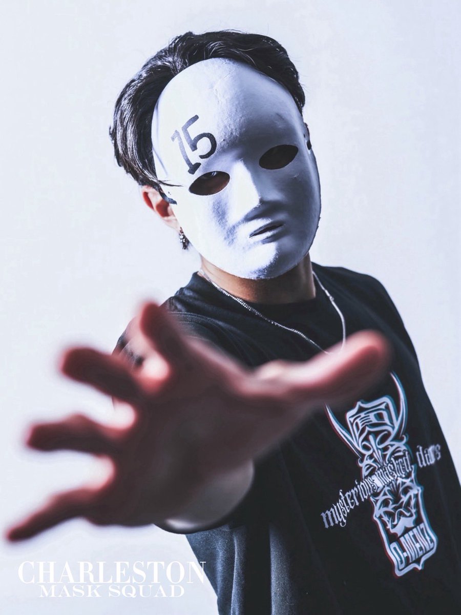 mask_squad_'s tweet photo. MASK NO.15

CHARLESTON
【チャールストン】

ダンスジャンルはBREAK
出身地は東京都🥀

『マスクスクワッドのパフォーマンスを見て少しでもみんなに幸せになってもらえたら嬉しいです！めっちゃ回ります！よろしくお願いします！！』

#SKSQ https://t.co/axCqmZgZJm