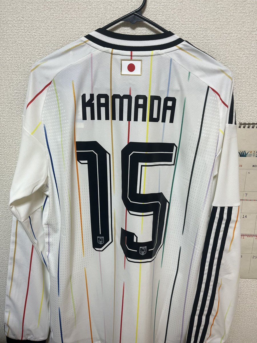 mifu7153's tweet photo. 誕プレにて鎌田大地オーセンを獲得 https://t.co/ma9y3sUXit