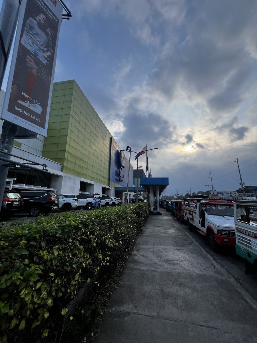 DavaoStranger tweet picture
