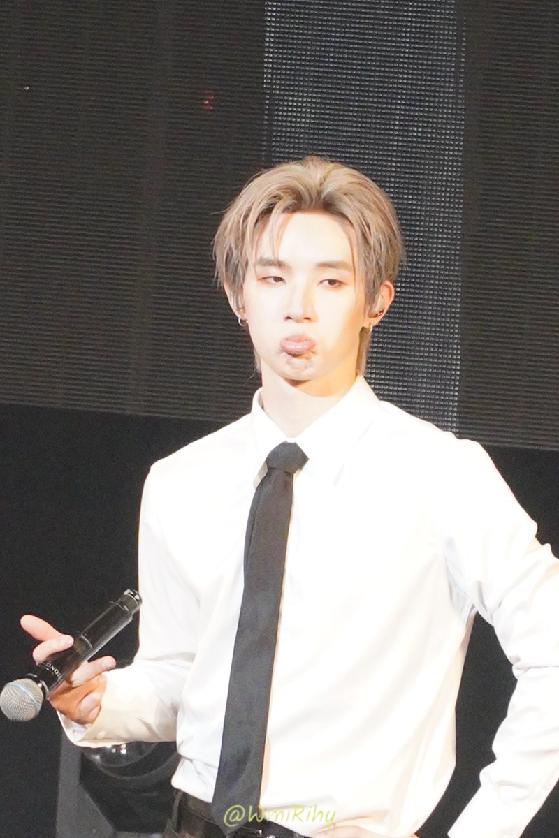 WmiRihy's tweet photo. ほんし🌟

2026.9.21
#LYKNDuskAndDawnxOsaka
#hongshihoshi https://t.co/K4ozxnZmkQ