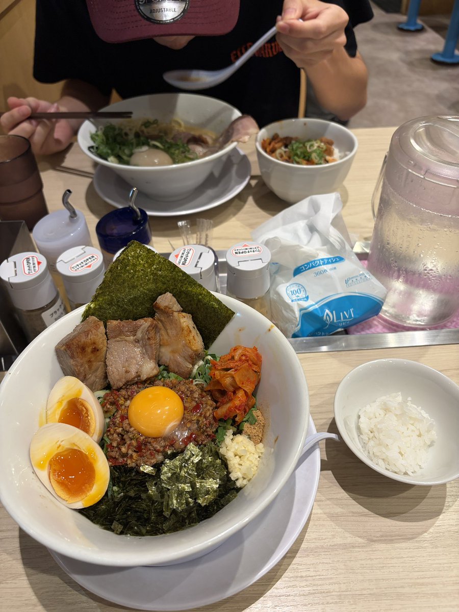dojochoo's tweet photo. 台湾まぜそばの締めのご飯付きはありがたい🍚
#キラメキノトリ https://t.co/UqYAZG7cOL