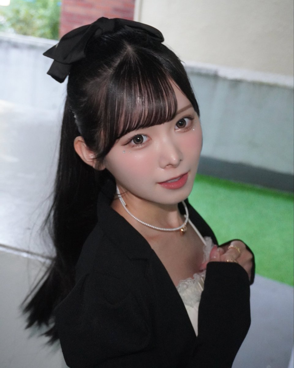 yuhane_official's tweet photo. ポニーテール  リボン  キュルン https://t.co/17y89dcY4X