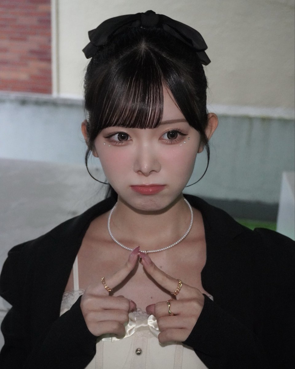 yuhane_official's tweet photo. ポニーテール  リボン  キュルン https://t.co/17y89dcY4X