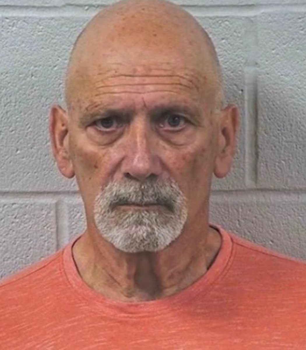 Dexerto's tweet photo. A 72-year-old Pokemon collector who illegally GPS-tracked a delivery driver to follow card restocks has been sentenced to GPS monitoring himself

Kent Kubusta will wear the tracker for 90 days as part of his probation https://t.co/dPqmiY7w8Q