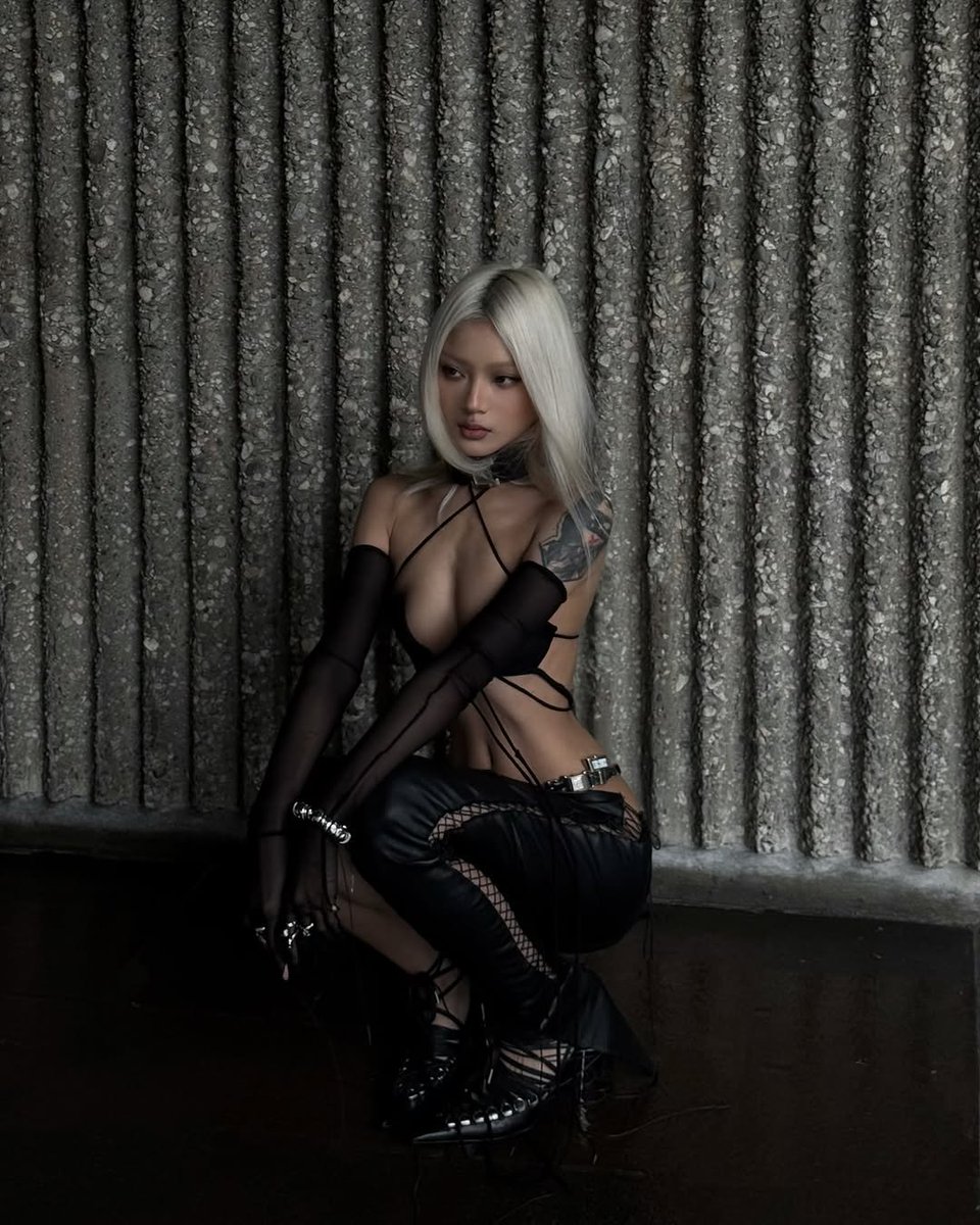 Senorixen's tweet photo. Too hot for hell, too sharp for heaven. Just living in my own dangerous little reality, draped in black and bound in attitude. https://t.co/Y212NLOakW