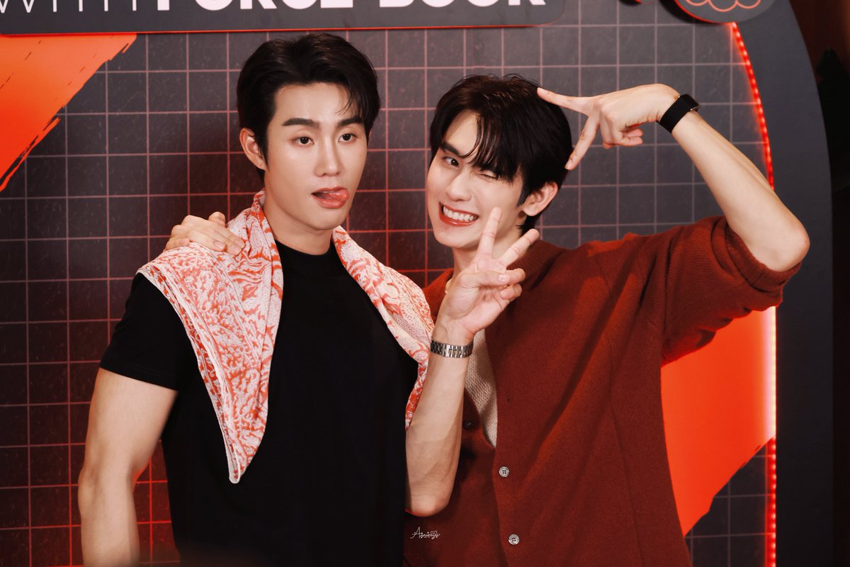 ANNIE_Xixiii's tweet photo. Y2K😄✌🏻

FORCEBOOK X BONCHON TRIP D1
◟✦ @fforcejs @kasibook ° 
#ForceBook #ฟอสบุ๊ค
#BonchonStaycationxFB https://t.co/uSQsViJvVC