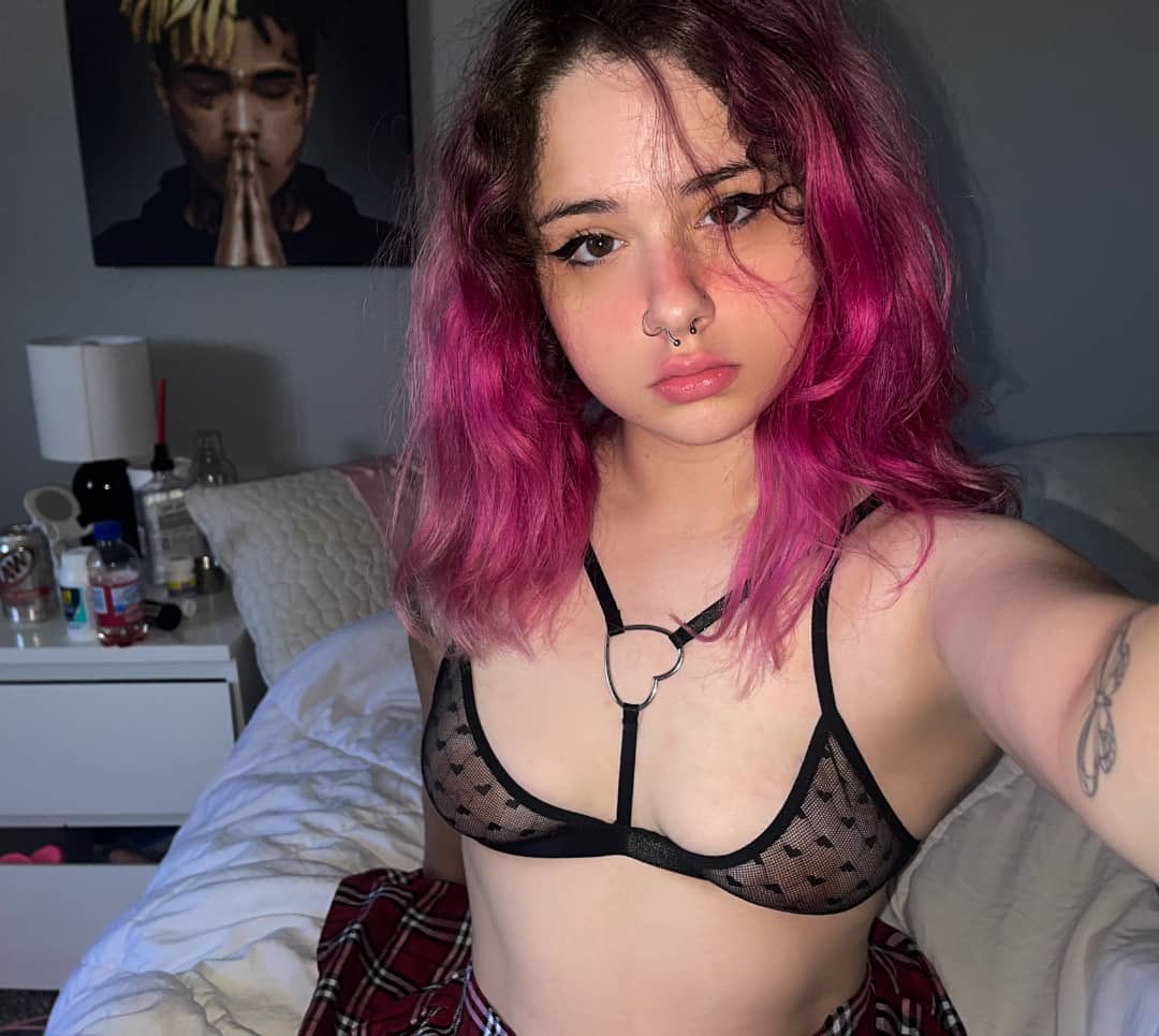 Elizabethhpmb's tweet photo. Pull up on me I need some dick #akron #cle #330freaks #ohio #freaks
#canton

Telegram 👉🏼 https://t.co/bOpSUxZHfy https://t.co/i8Q2P79VBQ