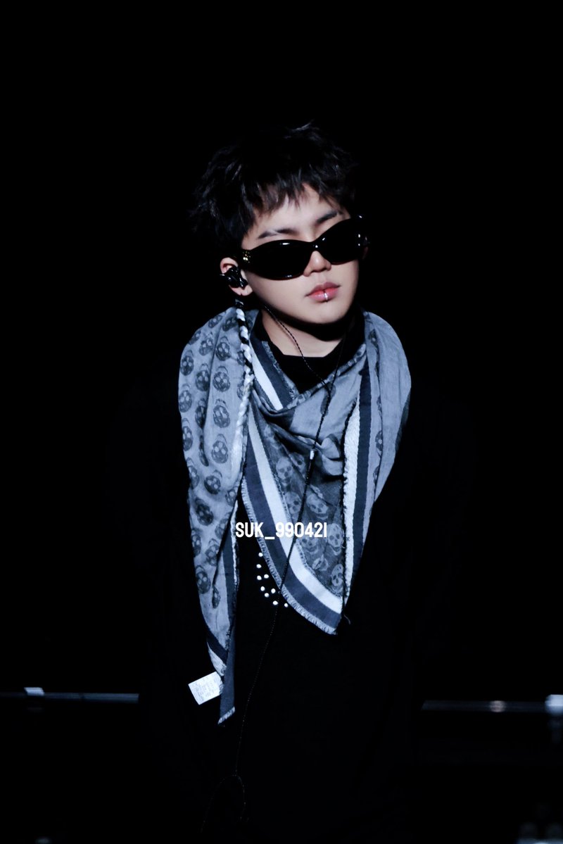 suk_990421's tweet photo. 260926 가오슝

🕶️

#최현석 #CHOIHYUNSUK #ヒョンソク  
#트레저 #TREASURE https://t.co/siGvkPEEfe
