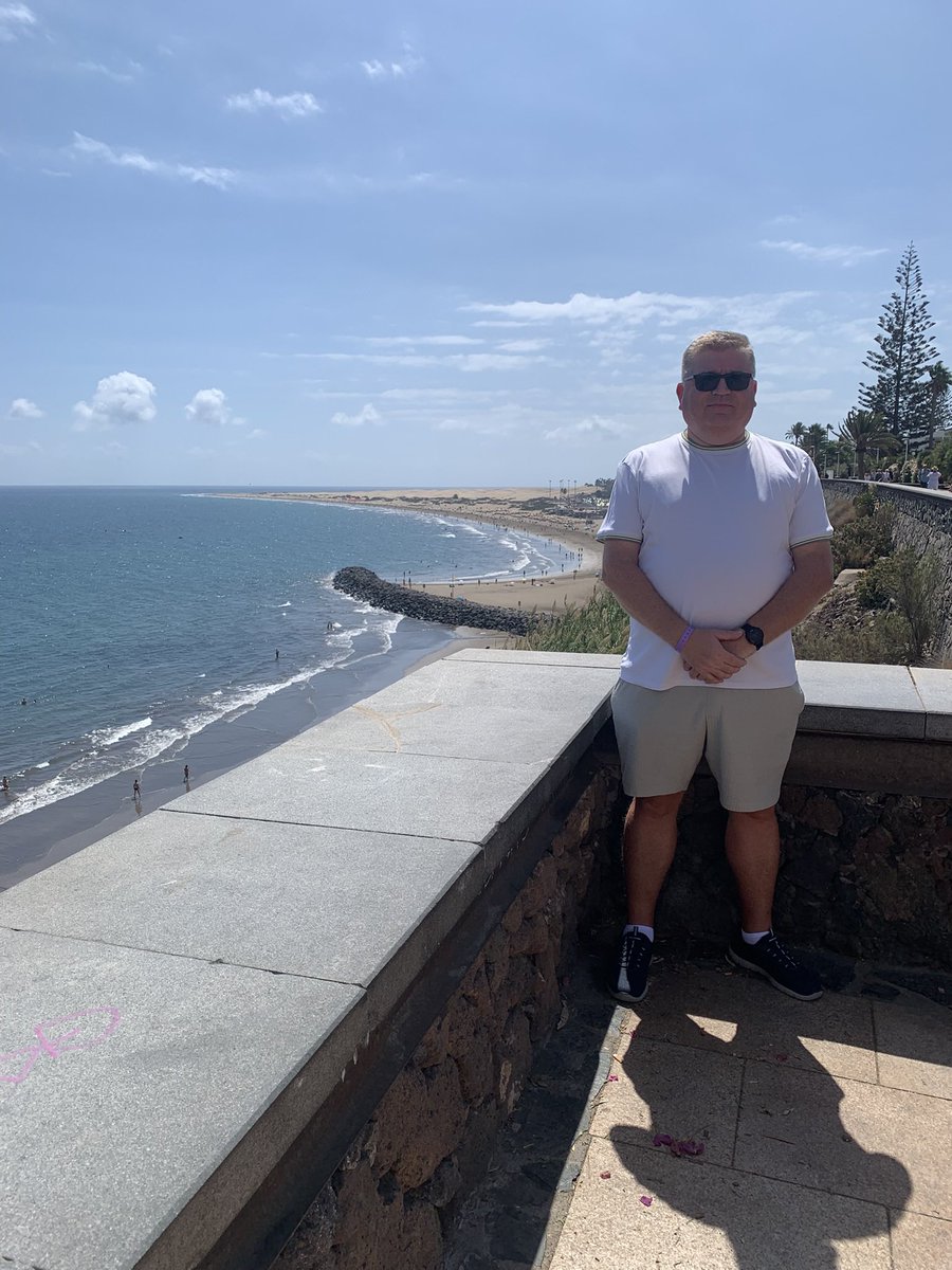 KevBuschhold's tweet photo. Portfolio Update 26.09.26.

The week ahead 

30th Sept

Divs Due

ISA
#RAT £376 &amp; #ZIG £972

SIPP
#TRIG £601 #HICL £374 #ZIG £976 
#WINC $498 (£TBC) 

1st Oct
Ex Div 
SIPP
#WIX £415 &amp; #TCAP £425

Flying home tomorrow after a lovely week here in Gran Canaria 😎☀️ https://t.co/jyMbixgDZ0