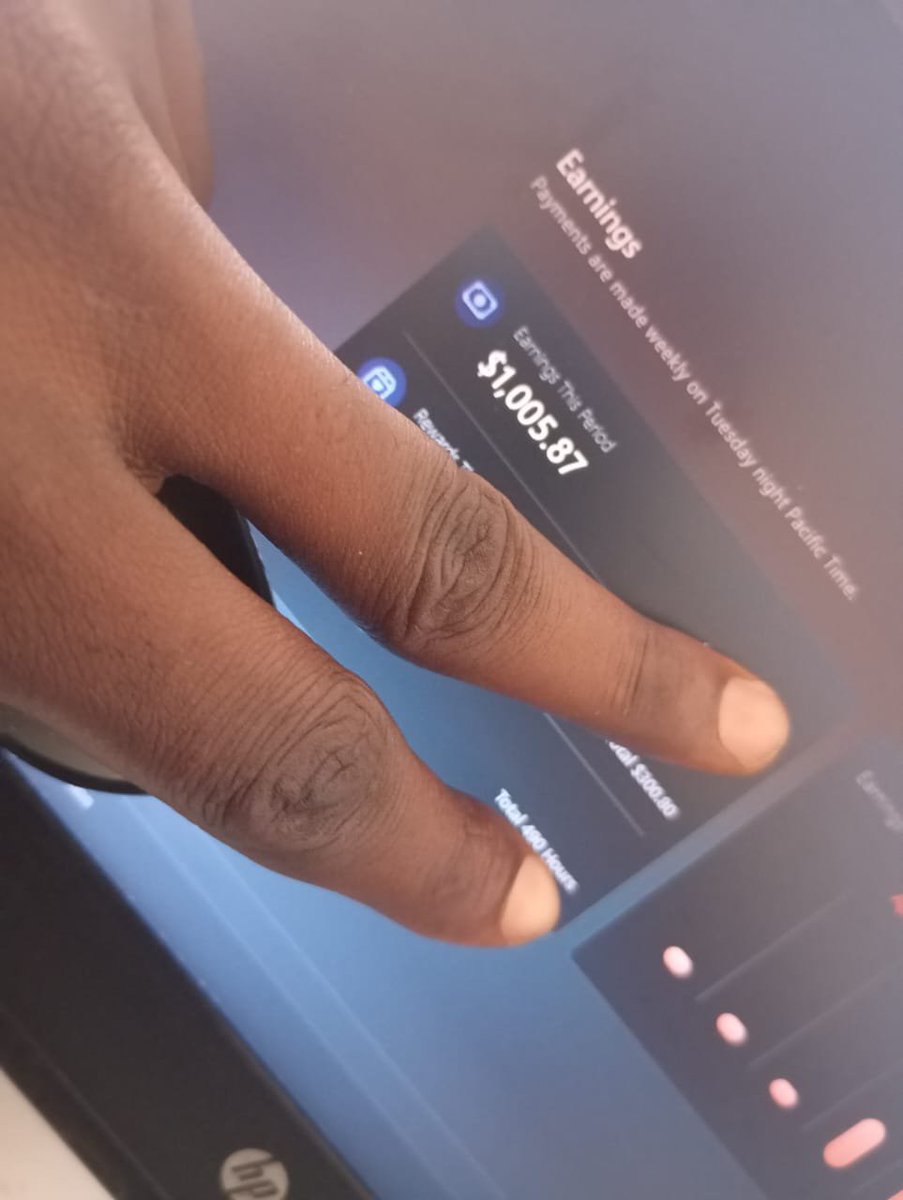 marathondanielx's tweet photo. Cryptos and Web3 has been generally unstable..

but Been cooking behind the scenes on Ai/data Annotation on Outlier and Handshake 

Need more people in US, Canada,UK, Australia,New Zealand e.t.c to partner with 🧎🏿

You sign-up account & verify,add payment details 

while I work/task on the account and we share payouts "average 500$-$1k" weekly 🫶🏿