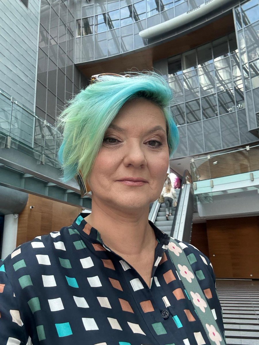 RadioNowySwiat's tweet photo. O co chodzi @realDonaldTrump ? Czy lekceważymy zagrożenia? Jak zwykle o poważnych sprawach w #Deliberatorium rozmawiać będą: dr Magdalena Baran, @RobertFelus , Arkadiusz Gruszczyński. Odmówić red. @GrabarczykBeata nie wypada, ale zapytamy. Będziecie po 12:00? https://t.co/iZvXbg50fJ