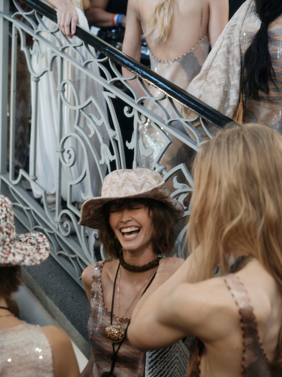 Missoni's tweet photo. Instinct, with a certain attitude. 
 
Relive the Missoni Spring Summer 2027 fashion show by Alberto Caliri at https://t.co/U9EgHQtlO6 https://t.co/Yk3NApNbxV