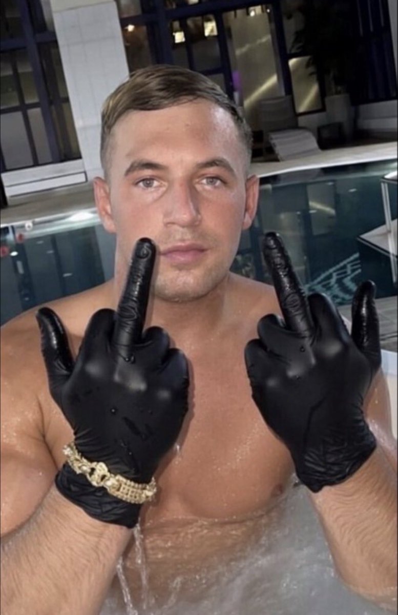 Yourboideanone's tweet photo. Boys do not approach me unless your cash pussy is open
It's a privilege for you to be talking to me so fucking pay for it you little bitches
#cashmaster #cashslave #paypig #feet #malefeet #masterfeet #findom #gypsy #feet #footfettish #soles #sacrifice #send https://t.co/pRGRz2Yp4j