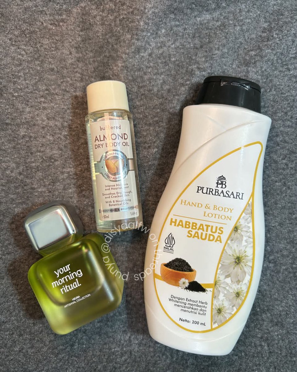 davinaanadaa's tweet photo. HASIL 3 BULAN NONGKRONG DI X✋🏻

list barang perbeauty-an yang beneran worth it dan kepake 💅🏻
Semuanya hasil keracunan warga Threads… dan untungnya GAK ADA YANG ZONK!!👏🏻 https://t.co/D8eUIlFvR1