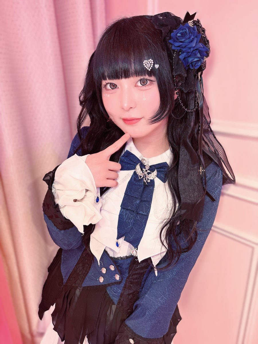 athome_cafe's tweet photo. あっとほぉーむカフェ名古屋大須本店3階

───── ･ ☆*☽*☆ﾟ.─────

本日💙ももんBDSP 【𝑷𝒉𝒂𝒏𝒕𝒐𝒎 𝒄𝒊𝒓𝒄𝒖𝒔】💙開催中ですっ❕✧︎*

2着目に着替えましたっ🎪💫
特別な日にしか現れない秘密のサーカスを、最後まで楽しませます✦.°

🎪名古屋大須本店 ももん🎟

───── ･ ☆*☽*☆ﾟ.─────