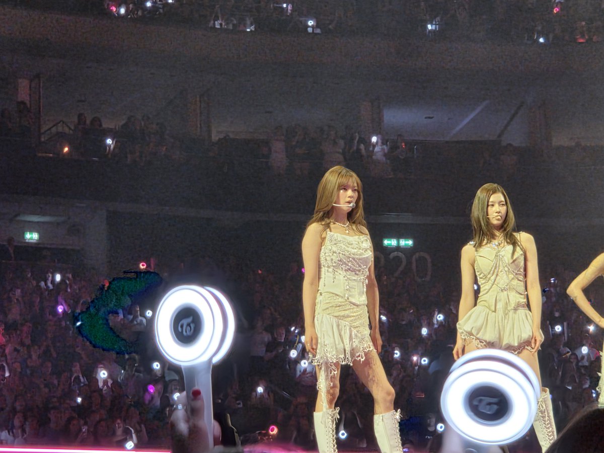 Makudi_'s tweet photo. 260523 THIS IS FOR in Berlin
Jeongyeon

#정연 #JEONGYEON #TWICE #트와이스 #THISISFOR_IN_BERLIN https://t.co/M789cCauwI