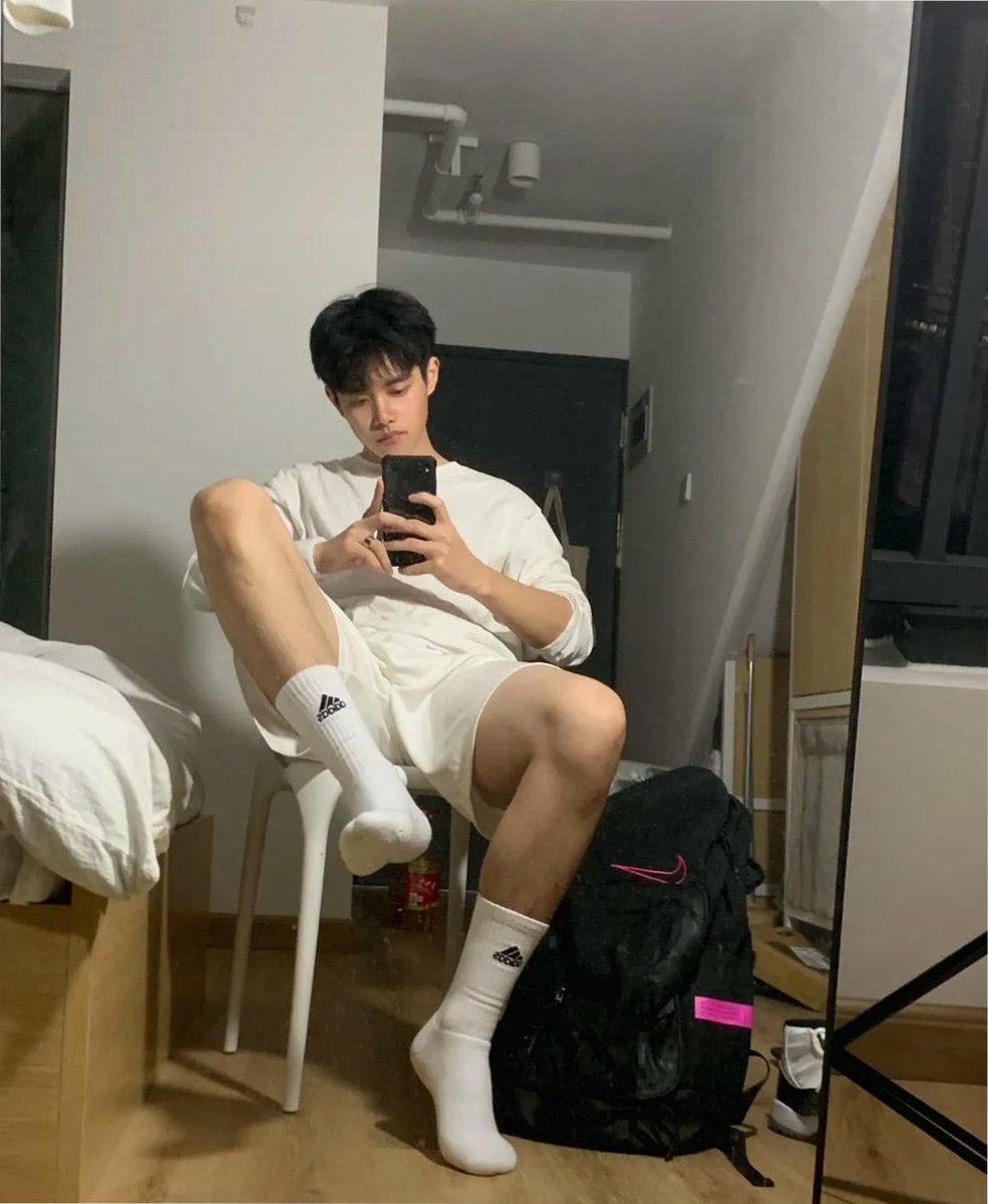 KreamOfficial's tweet photo. https://t.co/OZ8QsCGLAg