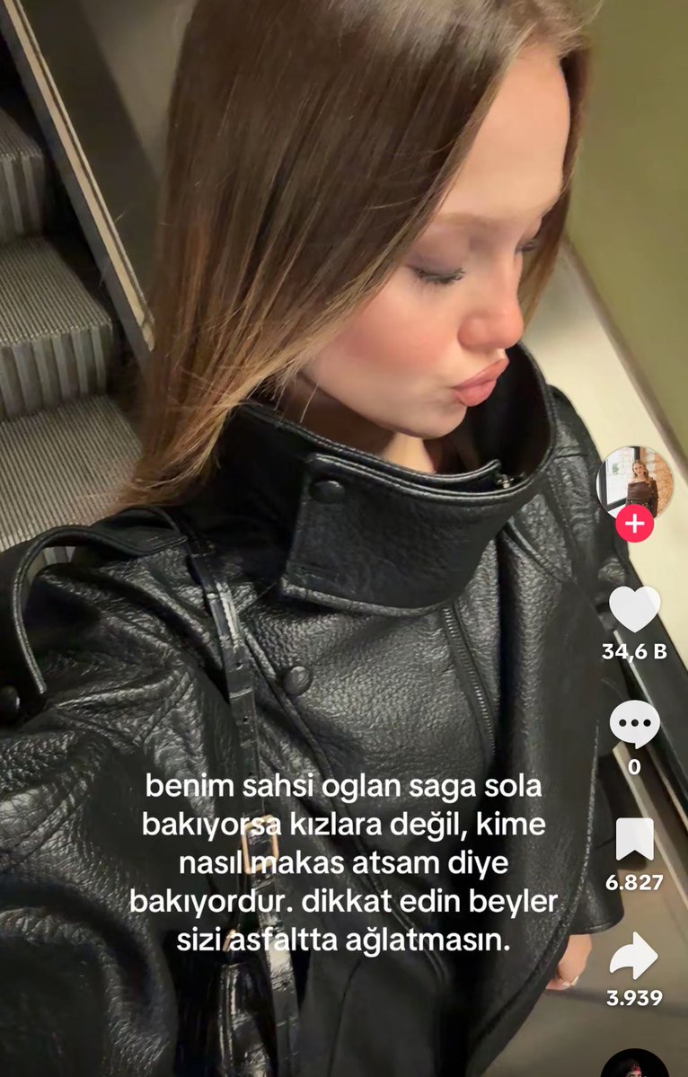 akifwasrightt's tweet photo. Adam cinnet geçiriyor bak 34k beğeni almış bir de şunu beğenen kızlardan biriyle konuşmak (hayat bitti) https://t.co/31RkzpPspM