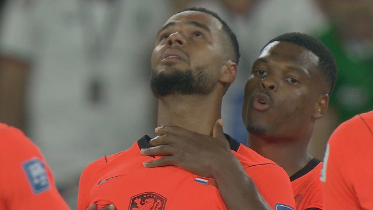 remco_v_eldik's tweet photo. @CodyKakpo x @OnsOranje
#Kakpro maakte de laaste onder @RonaldKoeman (#NEDMAR)
En de eerste onder #XaviHernández #NEDGER
#FIFAWorldCup #NationsLeague https://t.co/dnYyY2noGe