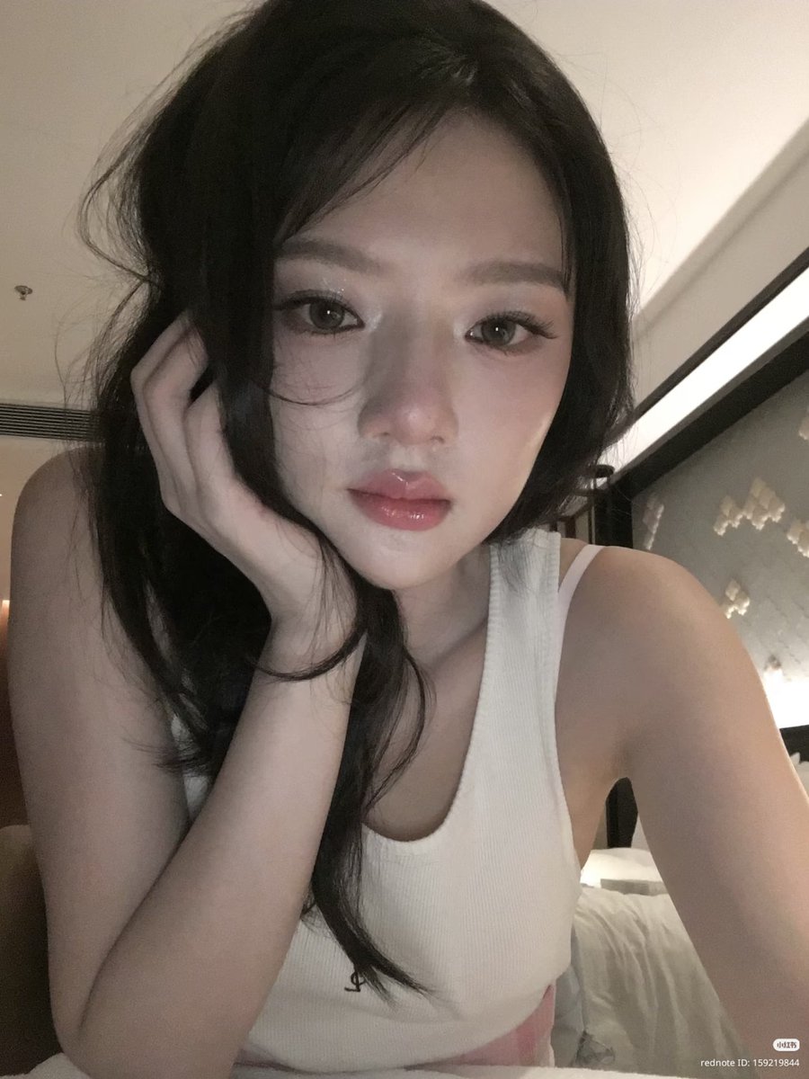minzibao's tweet photo. oh my good looking girl.. https://t.co/1EjDQqAQ9U