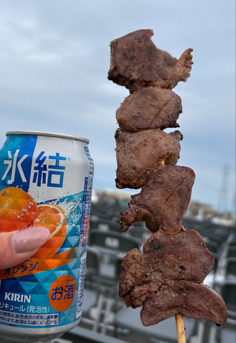 Des2k7o's tweet photo. 祭り飯テロ https://t.co/Wv7cp9Iwgf