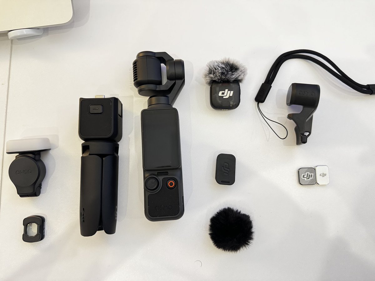 desebaaki's tweet photo. DJI OSMO POCKET 4| UNBOXING AND PREVIEWING 
https://t.co/AyRXud20nC https://t.co/RmhxvOtKrE