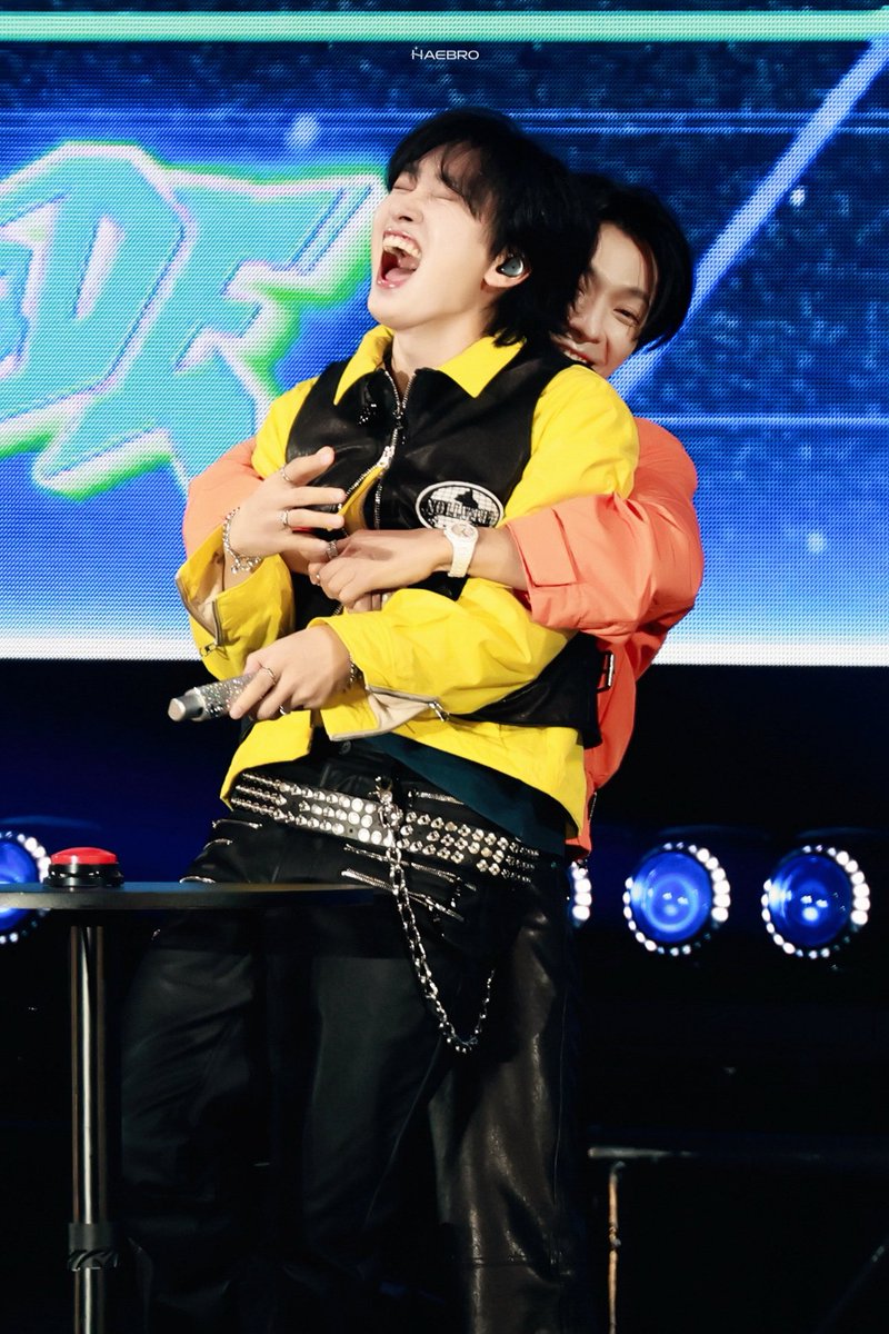 haebro19861015's tweet photo. 260926 ArcaDE 🇯🇵

とても楽しく遊んでいます
#동해 #donghae #은혁 #eunhyuk 
#superjunior #슈퍼주니어DnE #SuperJuniorDnE #ALIVE https://t.co/RmxaJqR1wa
