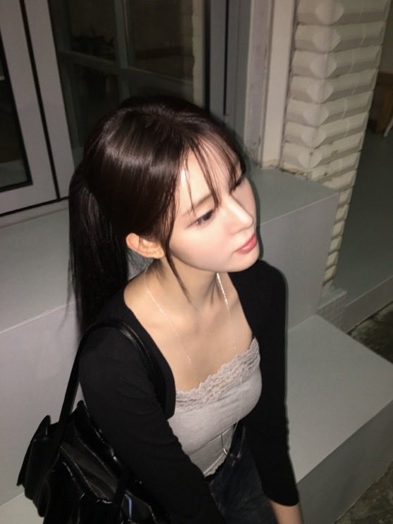 ifeyenation's tweet photo. [👀 #real_eye] KASIA update

“☾⋆⁺₊✧”

#ifeye #이프아이 #KASIA #카시아 https://t.co/OjdBtdkIHt