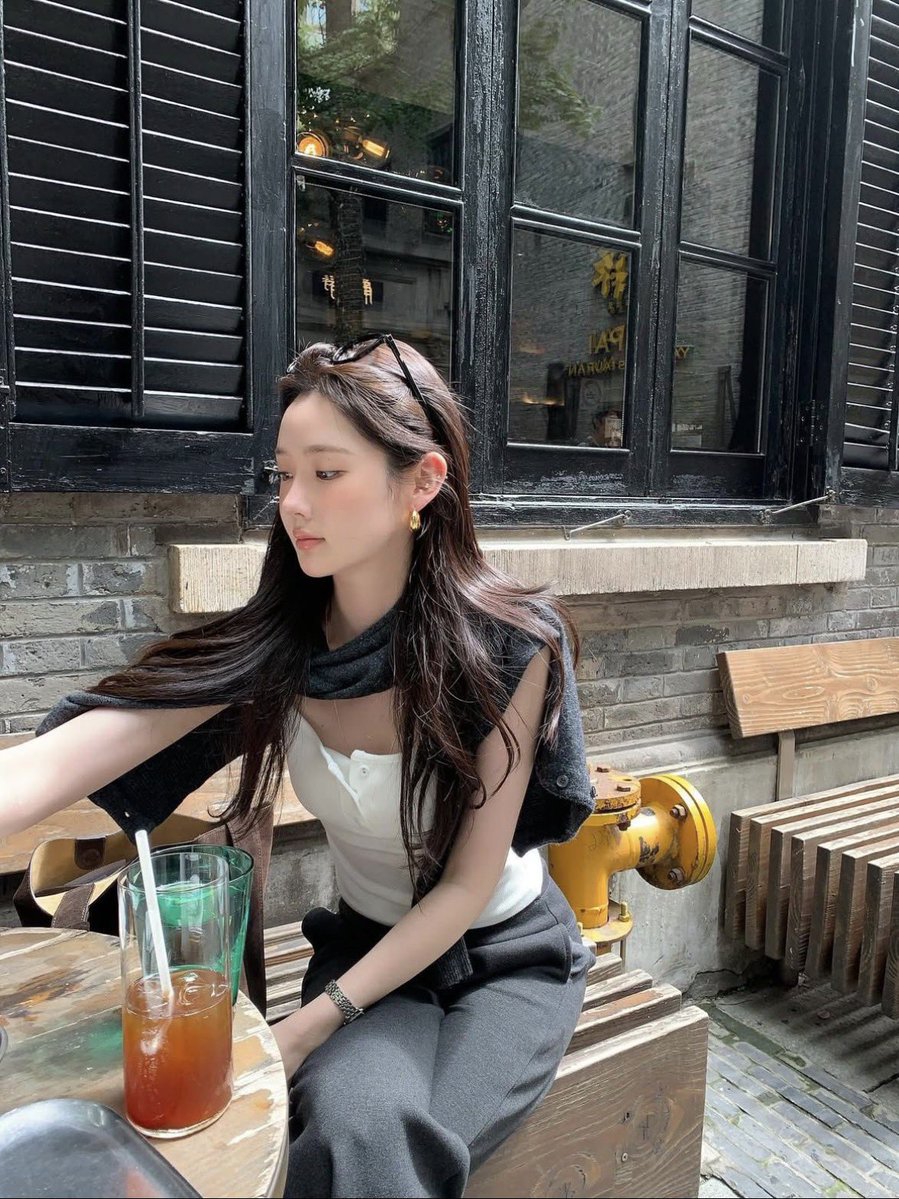 KatyaIvano22521's tweet photo. こうゆう、ナチュラルヘルシーな女の子が1番無敵なんよな。🥺🥺🥺 https://t.co/gy6DUOmLNQ