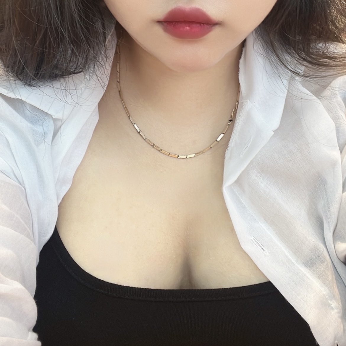 d6a08070e418097's tweet photo. 요즘 너무 힘들어서 술 진짜 많이 마셨어...

#일탈 #bbw #비떱 https://t.co/dnWeXHcYvJ