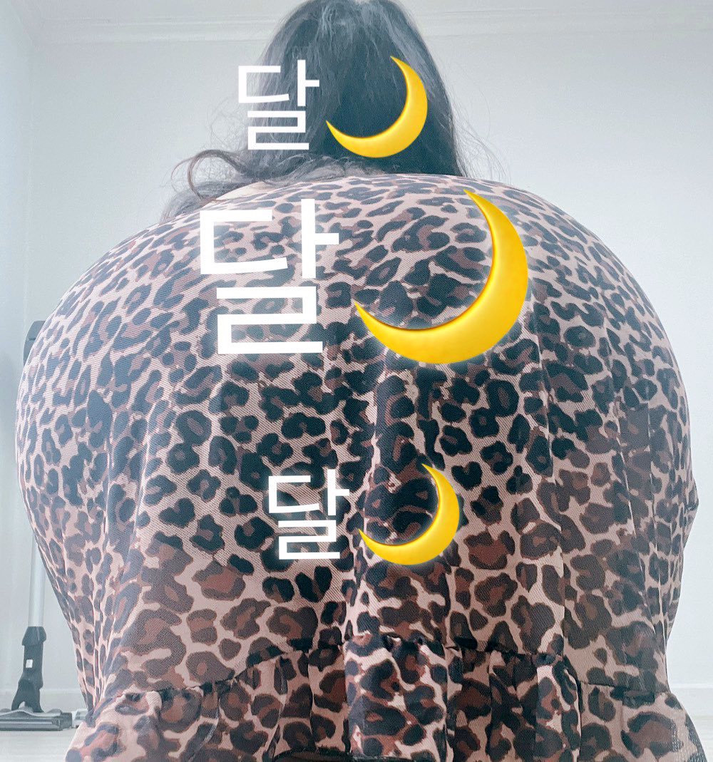 af72ea88c810398's tweet photo. 남자들은 호피 싫어 한다는�� 맞나요…?
참고로 전 호피 좋아해여☺️
#bbw #뚱뚱 #뚱녀 https://t.co/dHeOdoRw2y