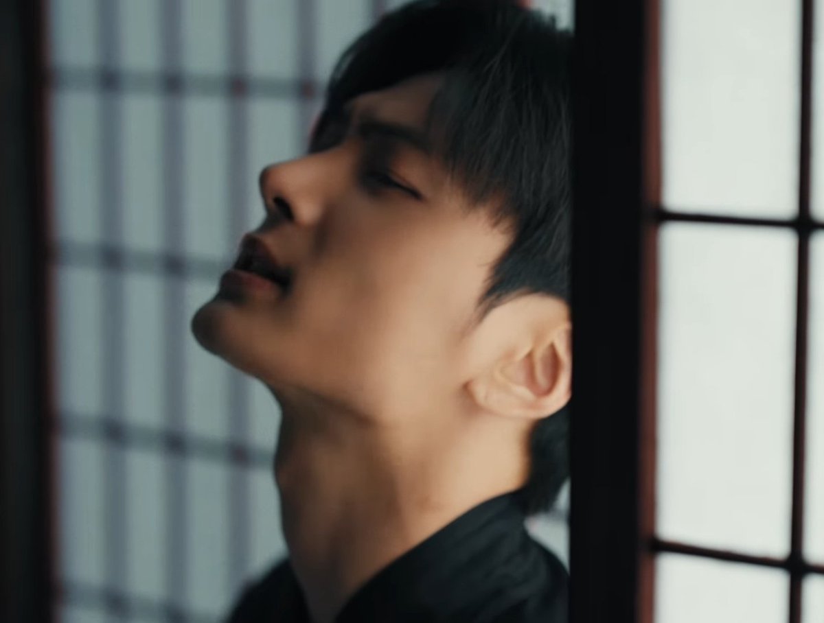 lemw0n's tweet photo. Park fcking jongseong https://t.co/bySVqVqlEI