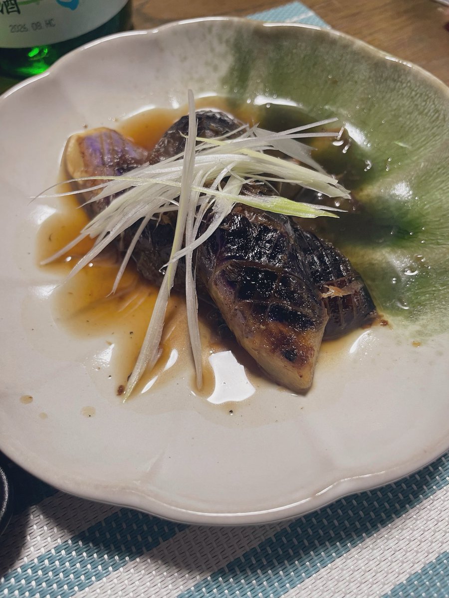 mande0119's tweet photo. 飯〜

ステーキ定食

#自炊 #晩酌 #晩飯 #おうちごはん
#お疲れ様 #乾杯 #日本酒 https://t.co/IBeeq1P9pZ