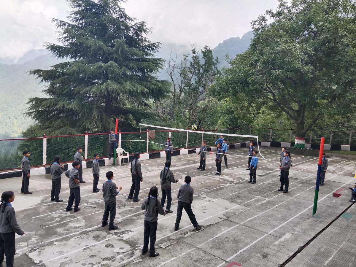 ceodalhousie's tweet photo. As part of #SwachhataHiSeva2026, a Zero-Waste Sporting Competition was organized at Cantonment Board School, Dalhousie. #SHS2026 #SwachhataHiSeva2026 Swachh Bharat Urban Ministry of Housing and Urban Affairs @MoJSDDWS Ministry of Defence, India #ides #nidem https://t.co/CyATcPXFWX