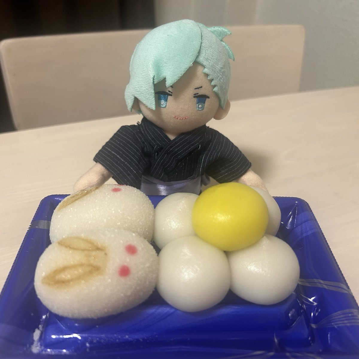 happpppy9's tweet photo. 月見てないけど団子は食べる🍡 https://t.co/SjHWuxlY1P