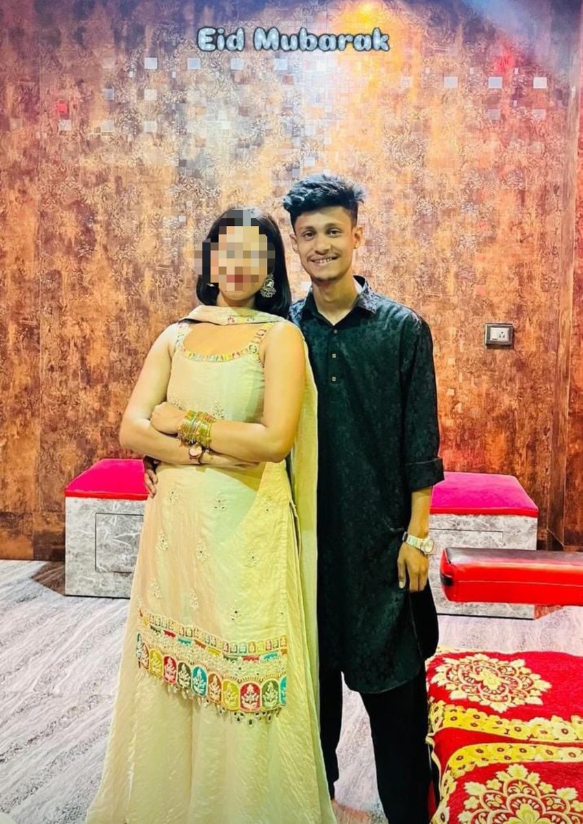 NewsMatrixIND's tweet photo. 🚨 Gauhati University hindu girl found dead at homestay.

Nimisha Thakuria’s boyfriend Ashif Ali claims she died by suicide.

But Nimisha’s mother says she had called earlier and alleged that Ashif Ali had beaten her. https://t.co/h3YGZOasHW