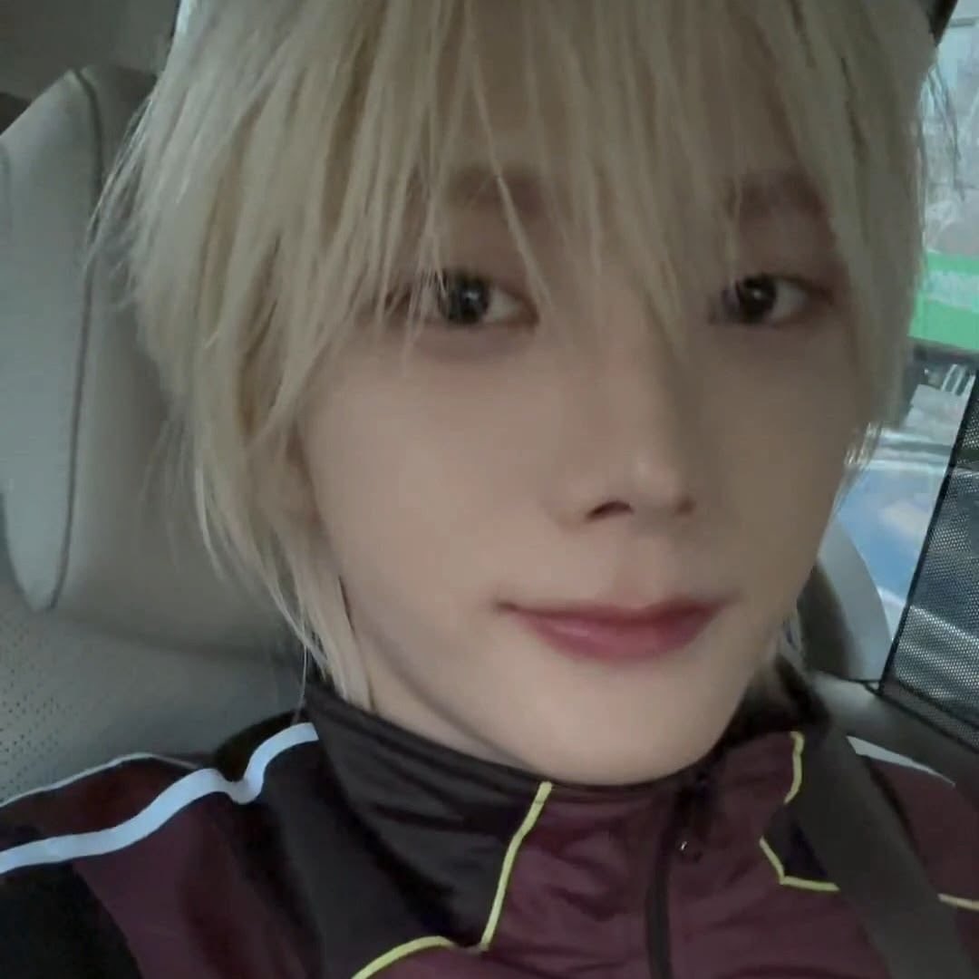 ewuoshx's tweet photo. 이 날 성호 피곤해 보이는데  너무 미녀라 계속 봄 https://t.co/pEvi7omW1Z
