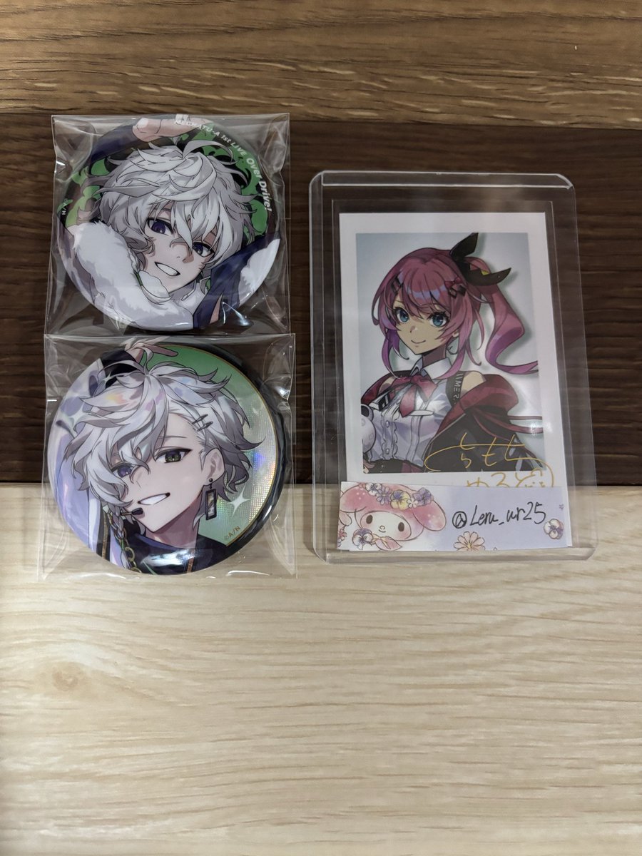 Leru_ur25's tweet photo. 【交換・譲渡】にじさんじ MECHATU-A 1st LIVE "Over Drive!" ランダムカード 缶バッジ Oriens Dytica

譲：画像1〜3枚目

求：画像4枚目≫定価＋送料またはhttps://t.co/T5oln6mQIe

交換最優先になります。

讓渡は纏めての方優先させていただきます🙇‍♀️

お気軽にお声掛けください(❁ᴗ͈ˬᴗ͈) https://t.co/iCO04Iweox