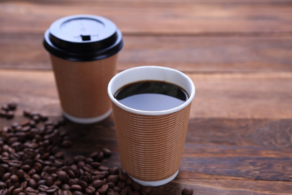skyticket's tweet photo. スターフライヤーの機内で提供されるコーヒーにも注目☕🌟

タリーズコーヒーとの共同開発されたオリジナルコーヒーにチョコレートのおまけが🍫

機内での移動中もほっと一息ついていただけます🍃

スターフライヤーでの旅はこちらから👇
https://t.co/zuzylUV8HG

https://t.co/8PjzGa5OiM https://t.co/p00YX7CplB