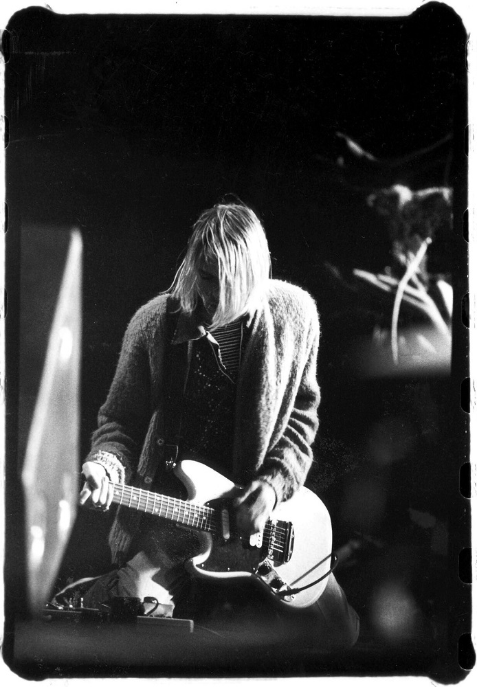 hourly_cobain's tweet photo. https://t.co/WOwv6ovFzo
