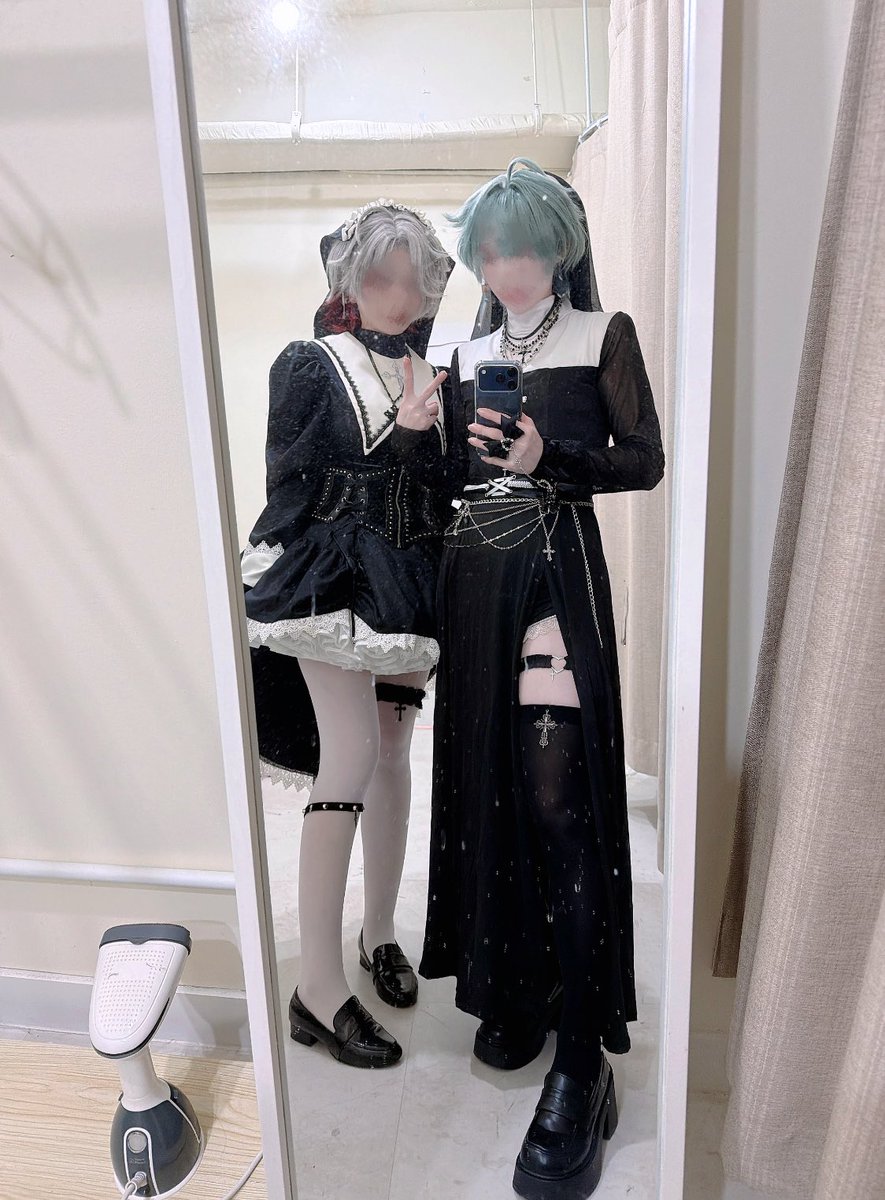 Mei_cos10's tweet photo. 저 진짜 귀여운 일루가랑
귀여운거 찍고왔어요 https://t.co/eHdzNRXfth